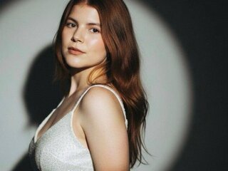 Shows private OliviaaRothwel